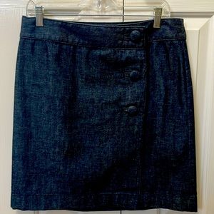 Ann Taylor 100% cotton Denim Wrap Skirt - Size 8 in excellent used condition